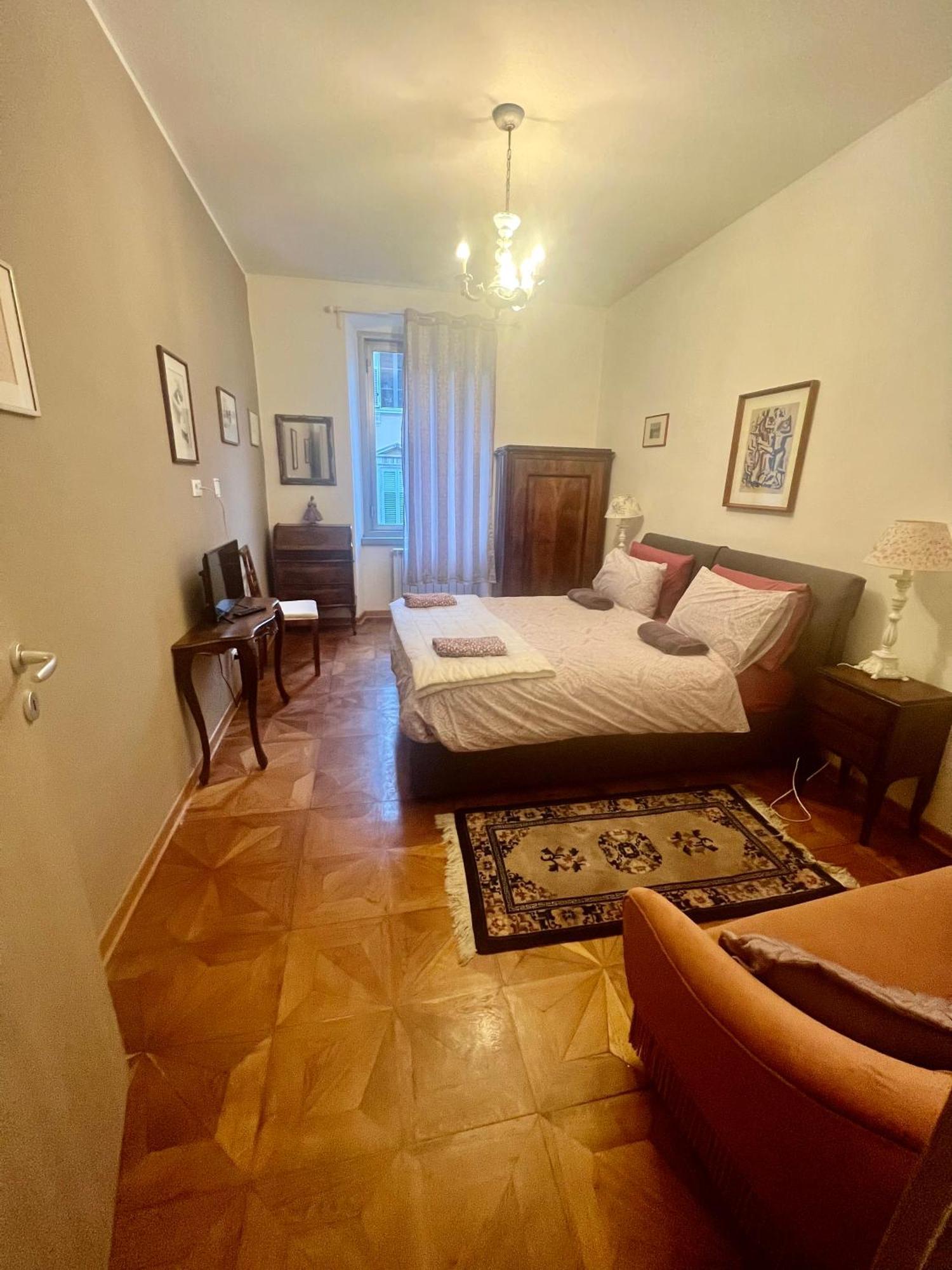 Alla Scalinata Del Teatro Rossetti Parcheggio Trieste Dış mekan fotoğraf